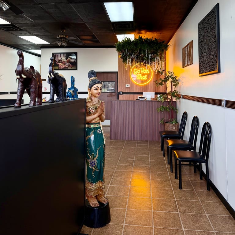 Relaxed Thai Dining, Served Fresh Every Time