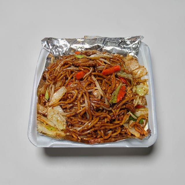 Lo Mein Noodle.